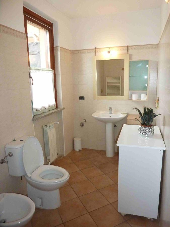 Vila Casa Malandrino Porto Valtravaglia Exteriér fotografie