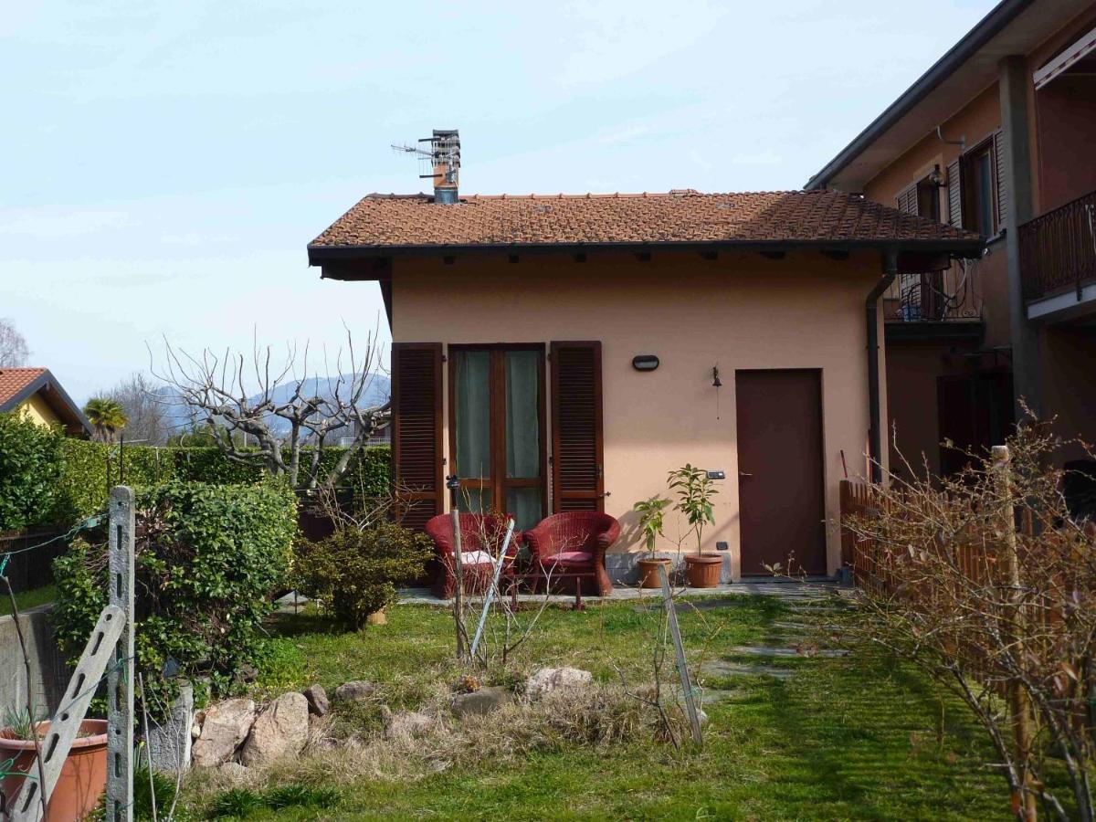 Vila Casa Malandrino Porto Valtravaglia Exteriér fotografie