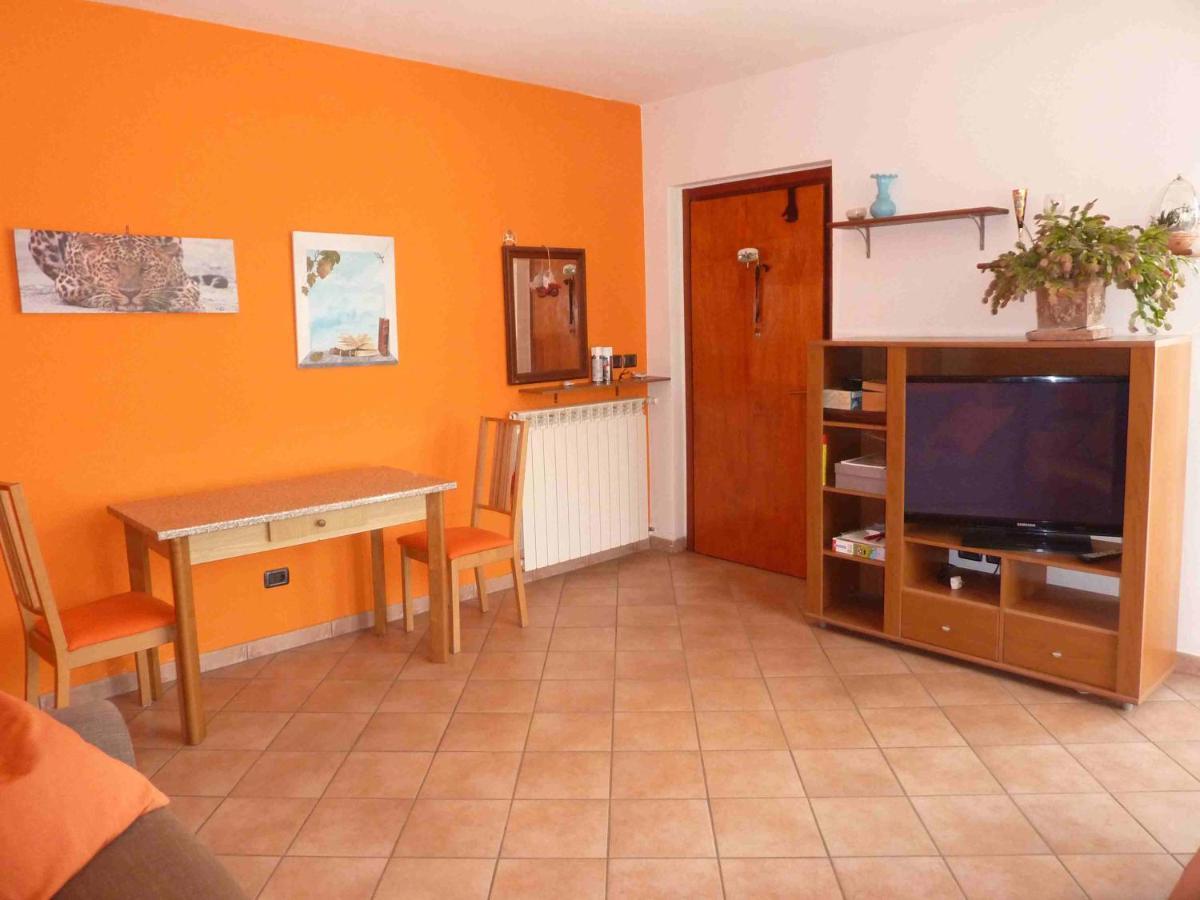 Vila Casa Malandrino Porto Valtravaglia Exteriér fotografie